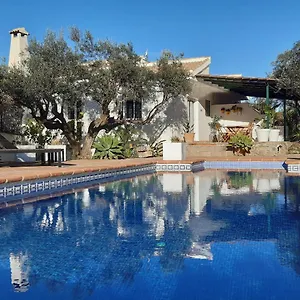 https://finca-roca-vista-alhaurin-el-grande.1costadelsol.com